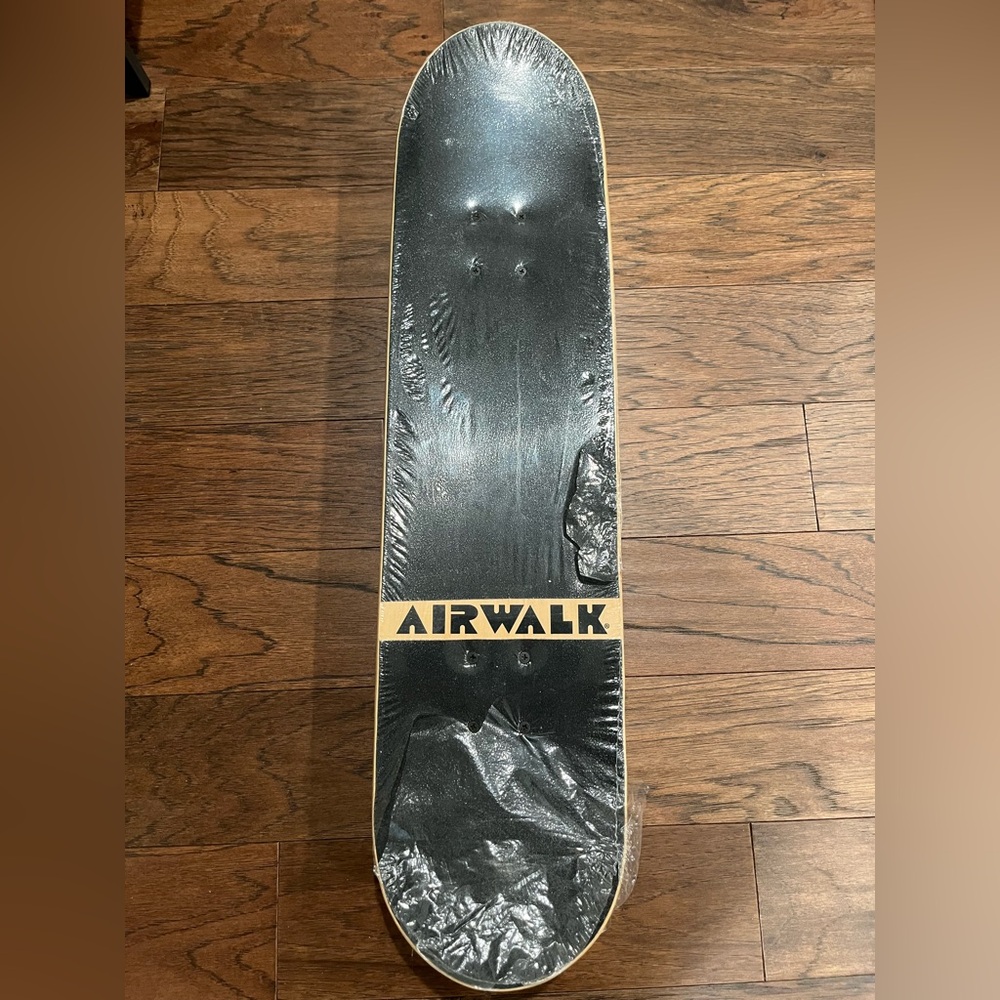 Airwalk Unraveled Series Skateboard